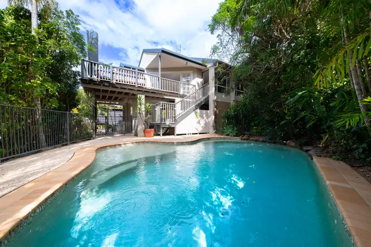 16 Grace Avenue, Cannonvale QLD 4802