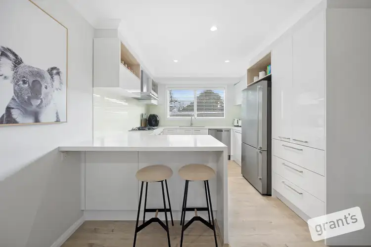 Sixth view of Homely house listing, 2 Darling Way, Narre Warren VIC 3805
