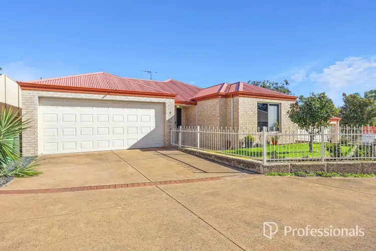2/235 Old Coast Road, Australind WA 6233