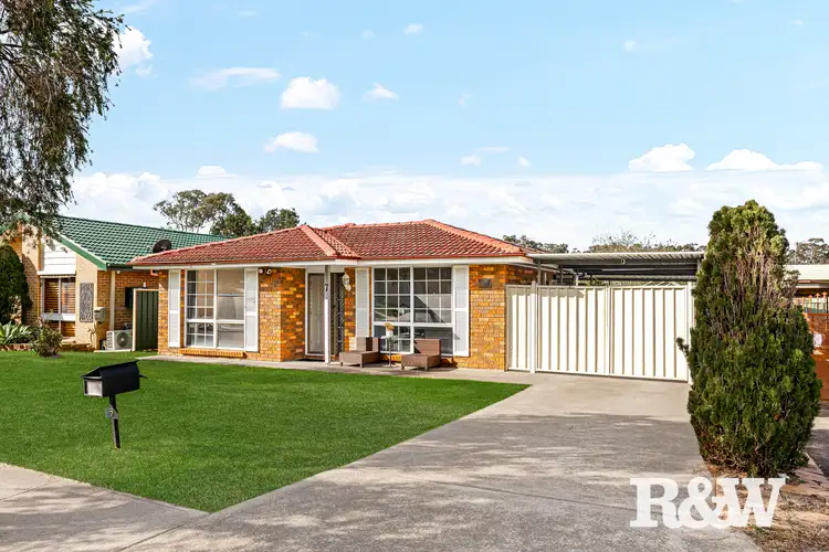 Second view of Homely house listing, 7 Winsome Avenue, Plumpton NSW 2761