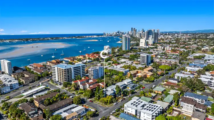 7/29 Proud Street, Labrador QLD 4215
