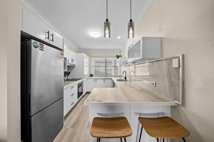 7/29 Proud Street, Labrador QLD 4215