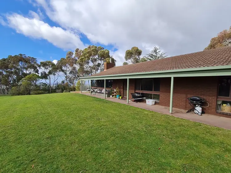 120 Scenic Road, Highton VIC 3216