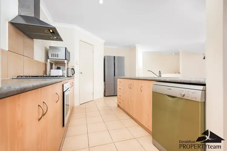 Second view of Homely house listing, 8 Moffatt Place, Tarcoola Beach WA 6530