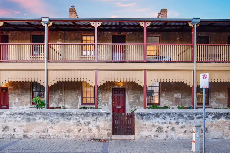 15 Henderson Street, Fremantle WA 6160