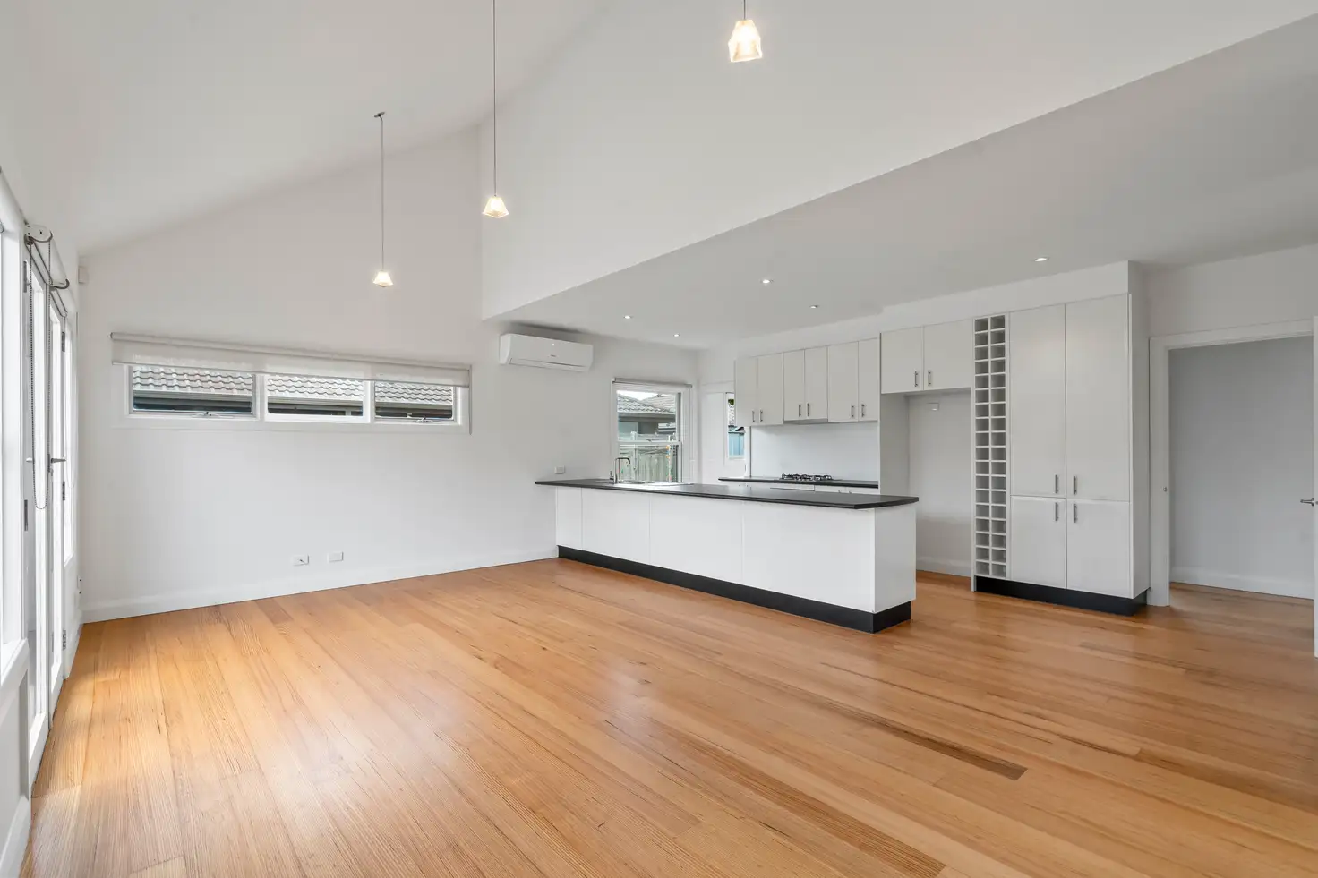 Main view of Homely townhouse listing, 322A Warrigal Road, Cheltenham VIC 3192