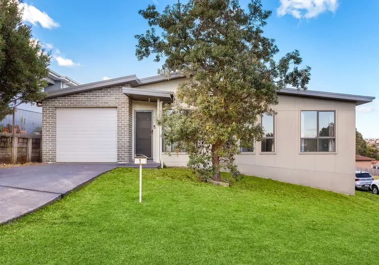 1 Narriah Place, Berkeley NSW 2506