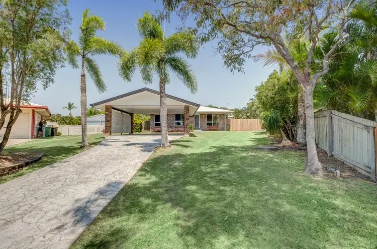 9 Kristy Crescent, Eimeo QLD 4740