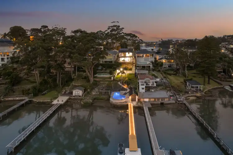 63 Kangaroo Point Road, Kangaroo Point NSW 2224