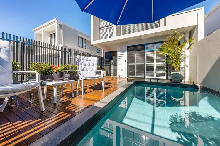 1/9 Marjorie Street, Mooloolaba QLD 4557