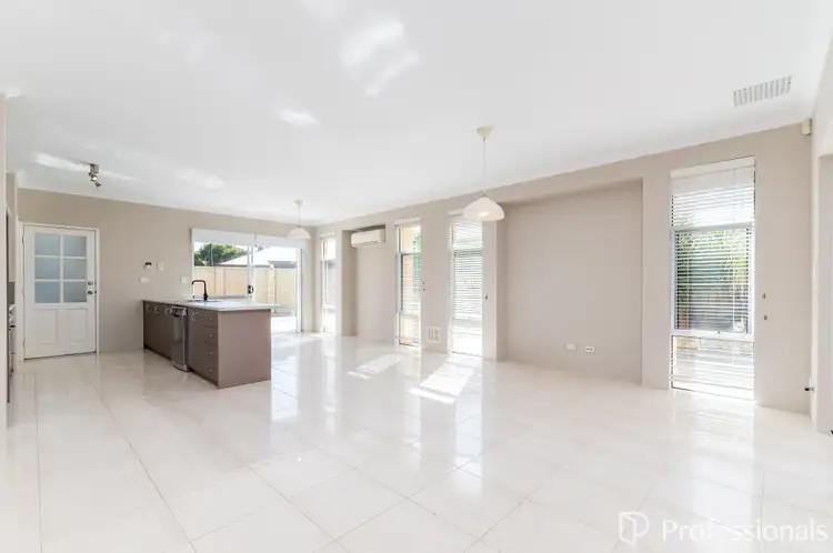 Fifth view of Homely house listing, 3 Santa Clara Crescent, Clarkson WA 6030