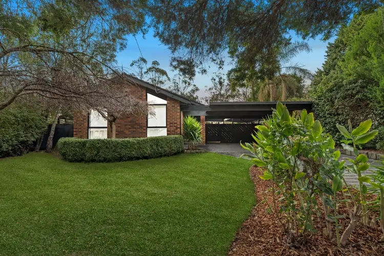 34 Jennifer Crescent, Bayswater North VIC 3153