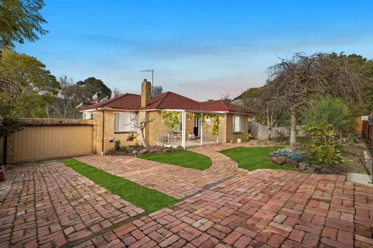 53 Nathan Street, Ferntree Gully VIC 3156