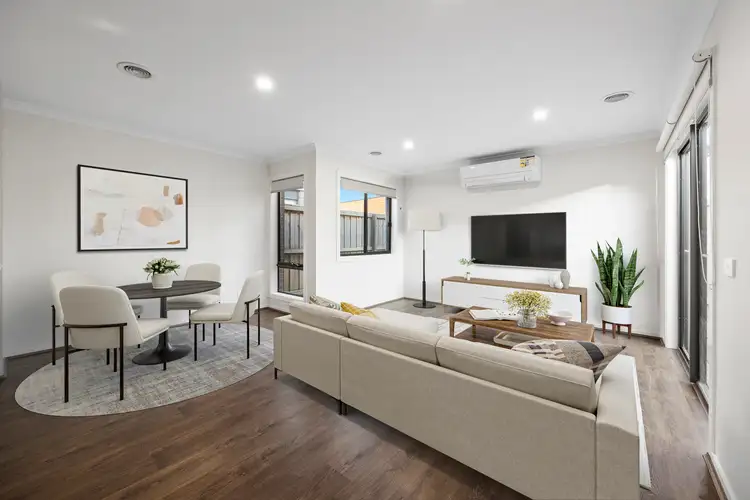 Second view of Homely house listing, 5 Alcott Way, Officer VIC 3809