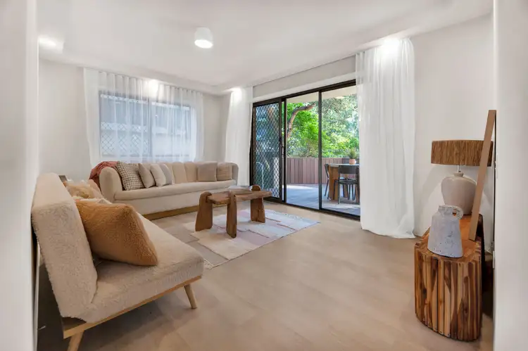 Fourth view of Homely apartment listing, 2/29 Second Avenue, Broadbeach QLD 4218