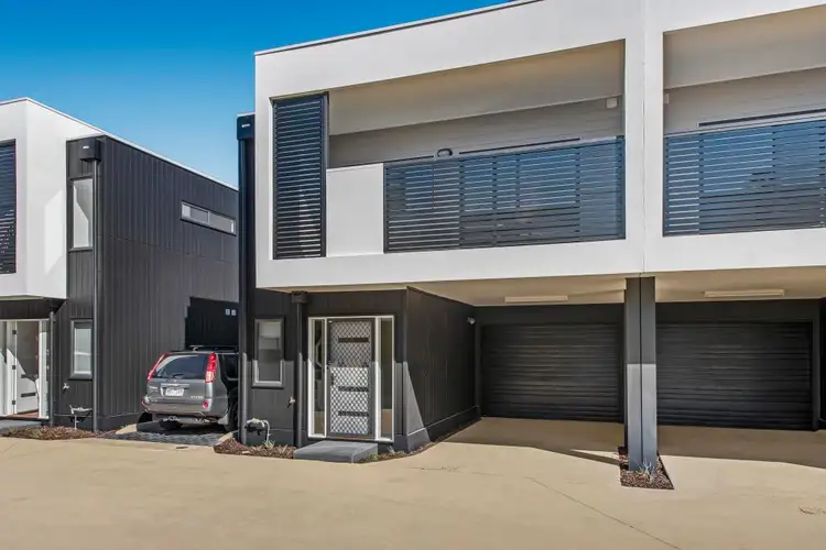 4 Manson Court, Rowville VIC 3178