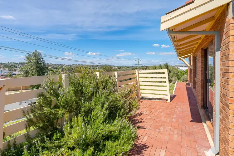 Main view of Homely unit listing, 3/27 Edgehill Street, Scarborough WA 6019