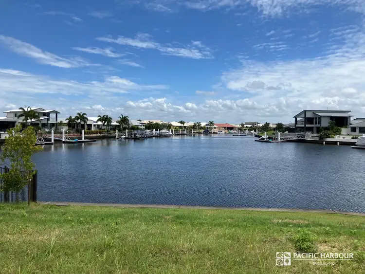 18 Midyim Court, Banksia Beach QLD 4507