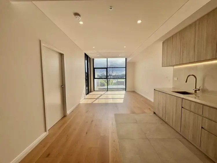 13 De Clambe Drive