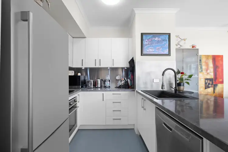 Sixth view of Homely apartment listing, 221/82 Boundary Street, Brisbane City QLD 4000