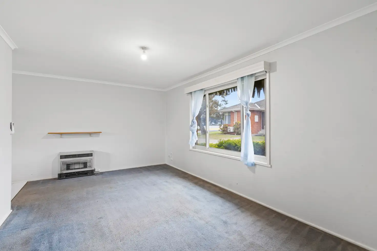 Main view of Homely unit listing, 2/2 Stanley Avenue, Cheltenham VIC 3192