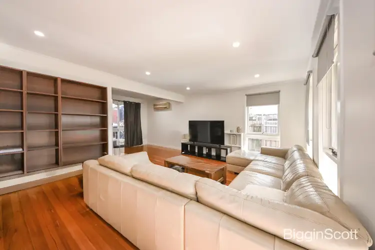 Second view of Homely house listing, 15 Glenmorgan Close, Clayton South VIC 3169