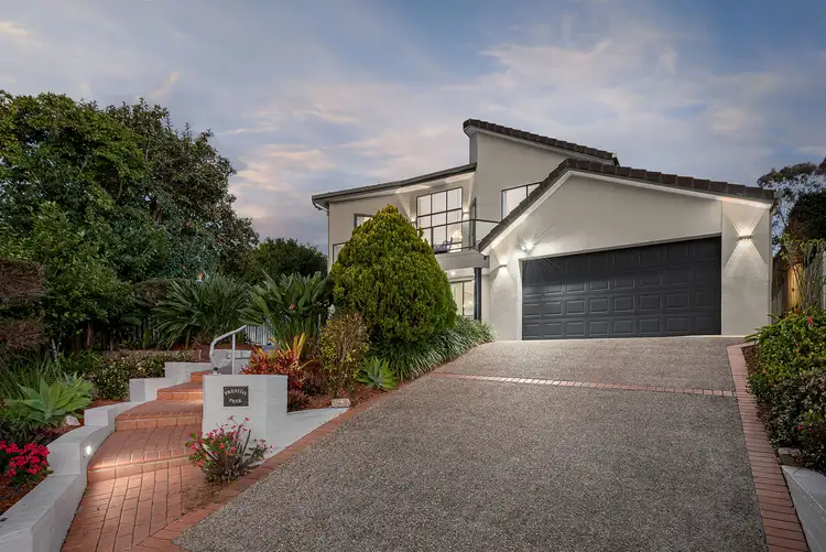 12 Preston Place, Brookfield QLD 4069