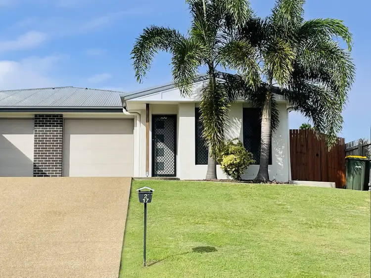 2/17 Eli Court, Kawungan QLD 4655