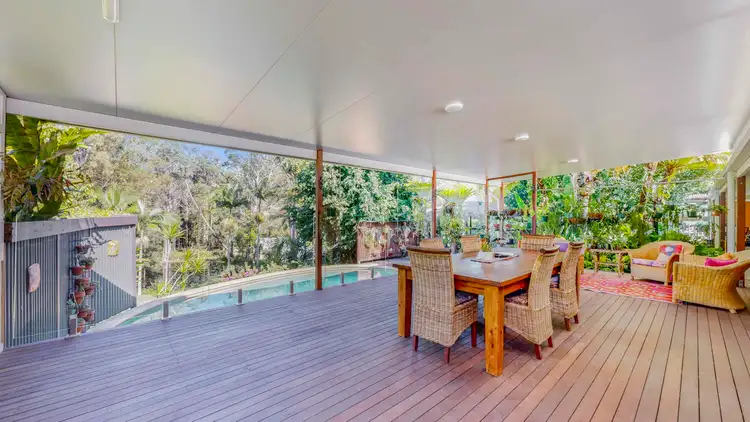 10 Wilkes Court, Tinbeerwah QLD 4563