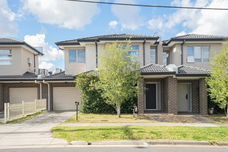104C Wellington Road, Clayton VIC 3168