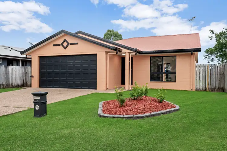 27 Saxby Crescent