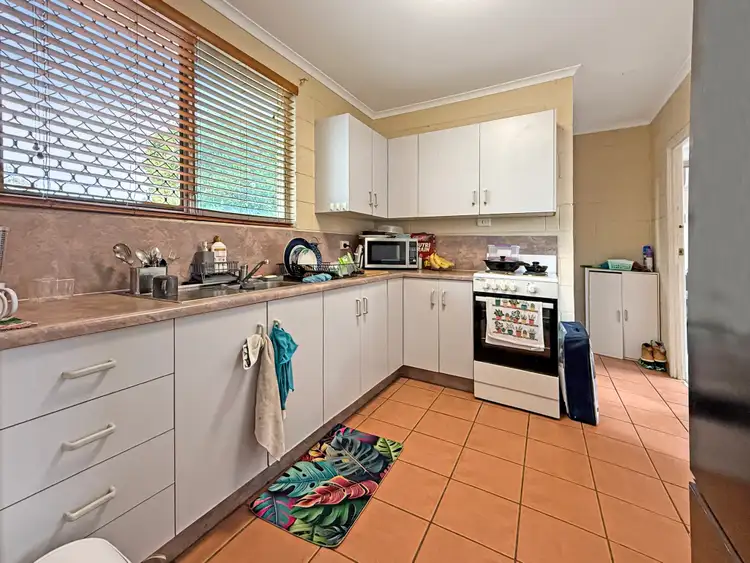 Third view of Homely unit listing, 1/32 Albury Street, Pimlico QLD 4812