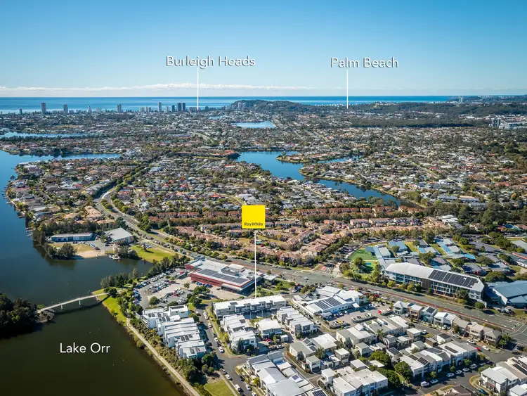 12/2 Emily Way, Varsity Lakes QLD 4227