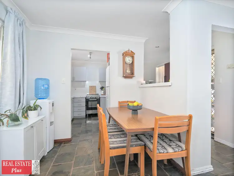 Seventh view of Homely house listing, 4/5 Park Road, Midvale WA 6056