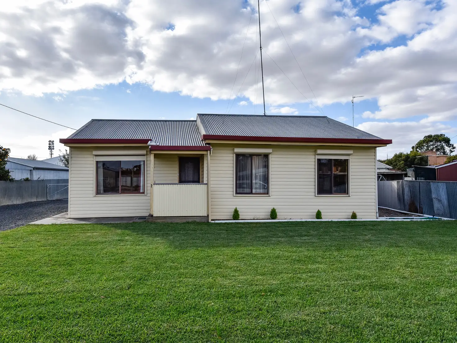 Main view of Homely house listing, 17 De Courcey Street, Bordertown SA 5268