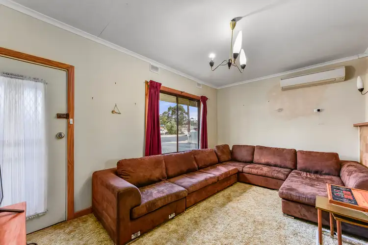 Second view of Homely house listing, 17 De Courcey Street, Bordertown SA 5268