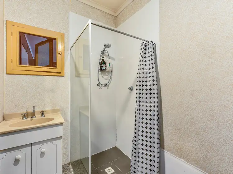 Fourth view of Homely house listing, 17 De Courcey Street, Bordertown SA 5268