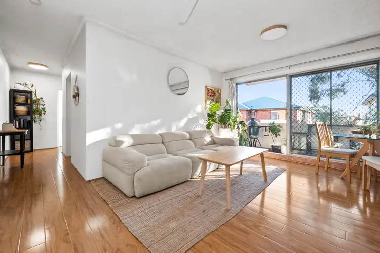 10 Grace Campbell Crescent