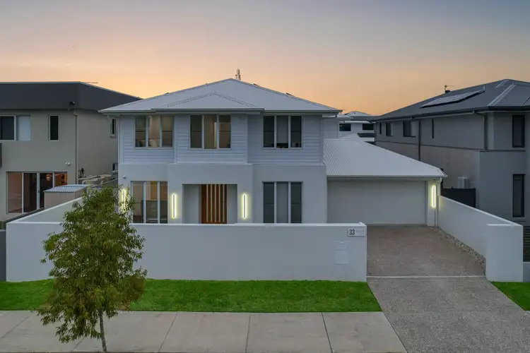 33 Ascot Circuit