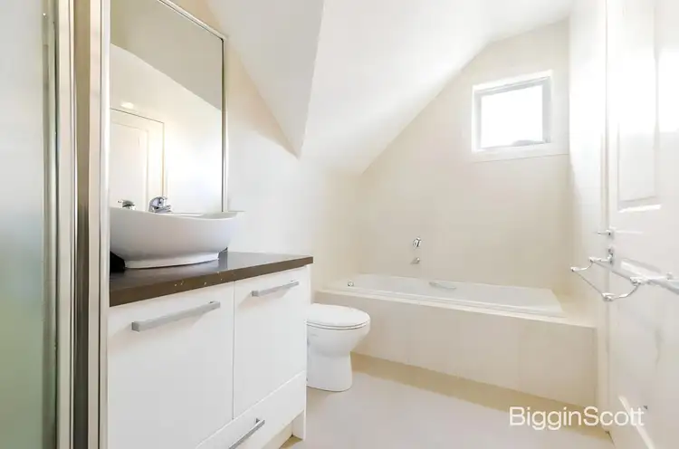 Fifth view of Homely townhouse listing, 4/177-181 Blackburn Road, Mount Waverley VIC 3149