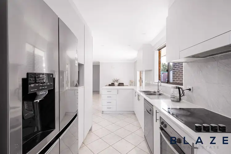 Fifth view of Homely house listing, 7 Dark Close, Edensor Park NSW 2176