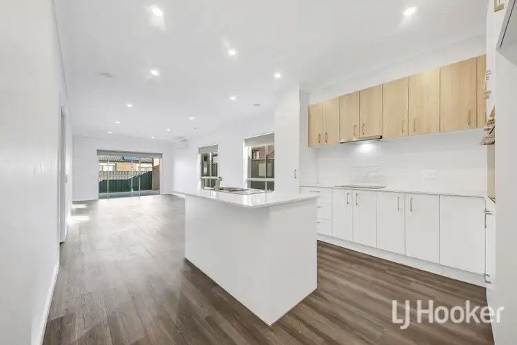 48 Wallangara Boulevard, Harkness VIC 3337