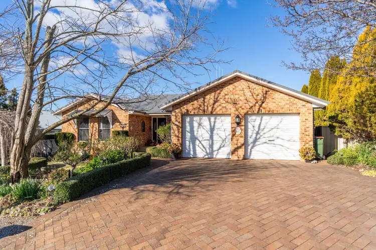 20 Valencia Drive, Orange NSW 2800