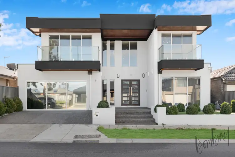 62 Mackellar Drive, Roxburgh Park VIC 3064