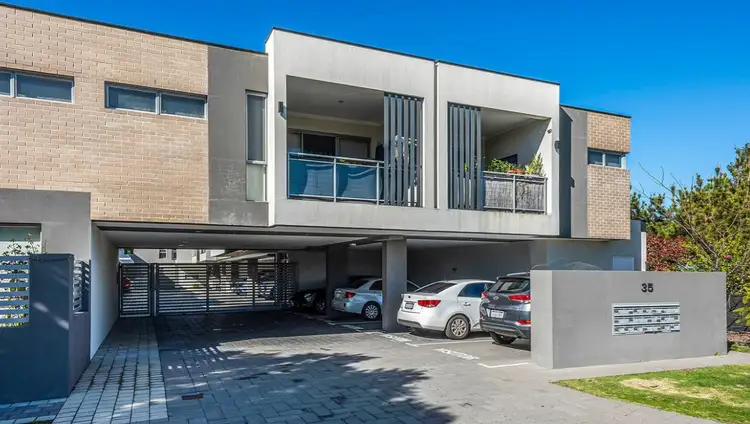 17/35 Thomas Street, East Cannington WA 6107