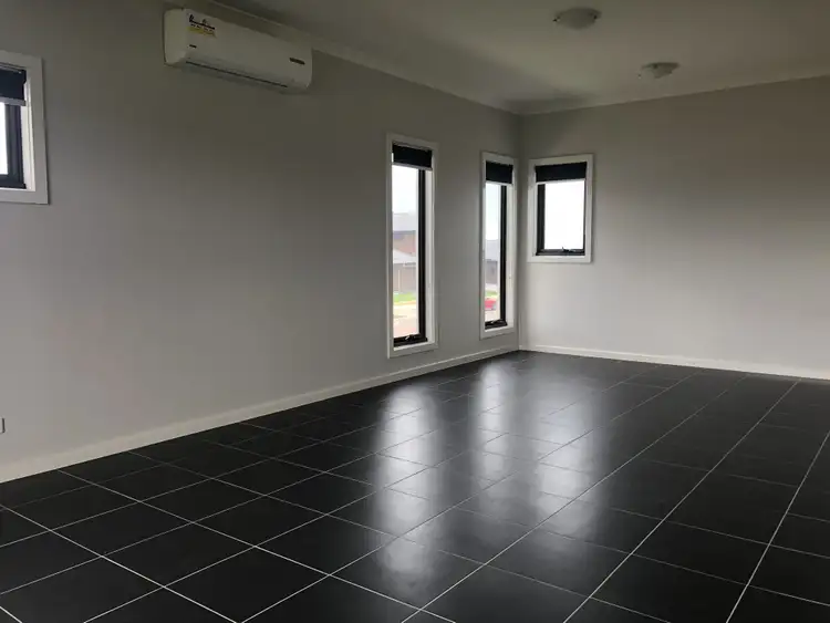 Fifth view of Homely house listing, 17 Queenie Way, Cranbourne West VIC 3977