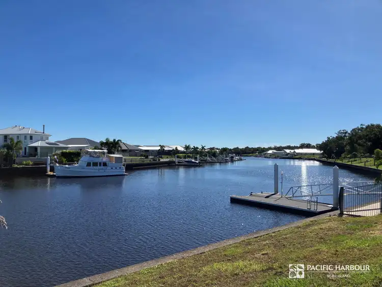 8 Midyim Court, Banksia Beach QLD 4507