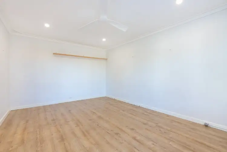 Sixth view of Homely house listing, 4 Tidefall Street, Safety Bay WA 6169