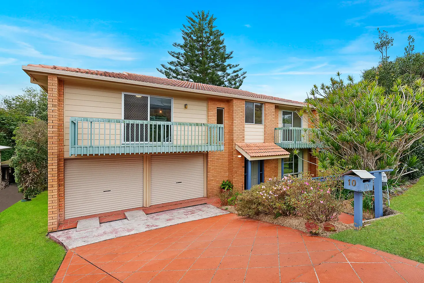 Main view of Homely house listing, 10 Unique Close, Camden Head NSW 2443