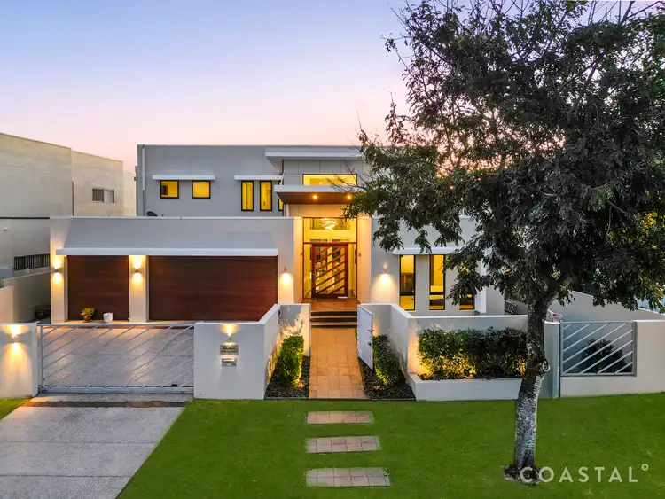 52 East Quay Drive, Biggera Waters QLD 4216